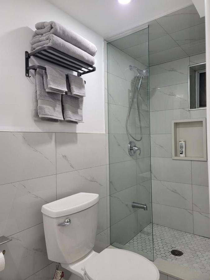 Tononhouse Apartment Toronto Ngoại thất bức ảnh